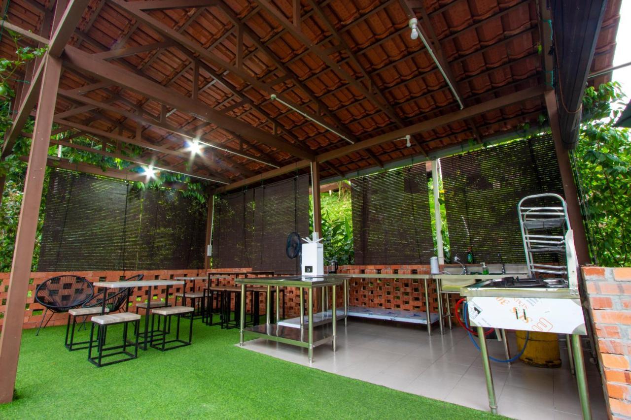 Genting Greenwoods Tiny Houses & Events Hall Genting Highlands Exterior foto