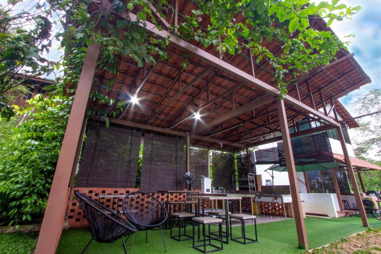 Genting Greenwoods Tiny Houses & Events Hall Genting Highlands Exterior foto