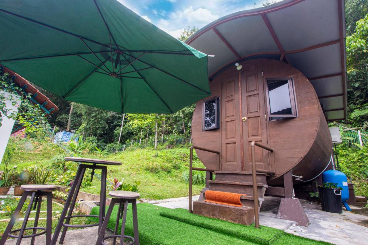 Genting Greenwoods Tiny Houses & Events Hall Genting Highlands Exterior foto